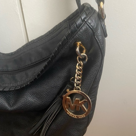 Michael Kors purse - Picture 3 of 8